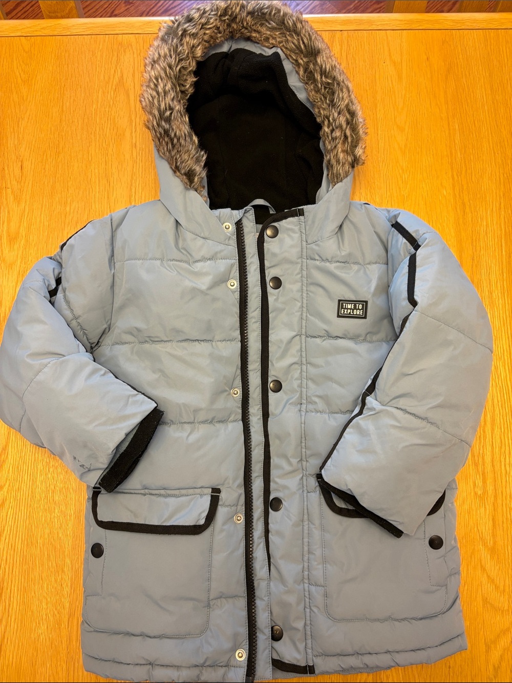 Kids Light Gray Puffer Coat with Faux Fur Hood size 5-6 years